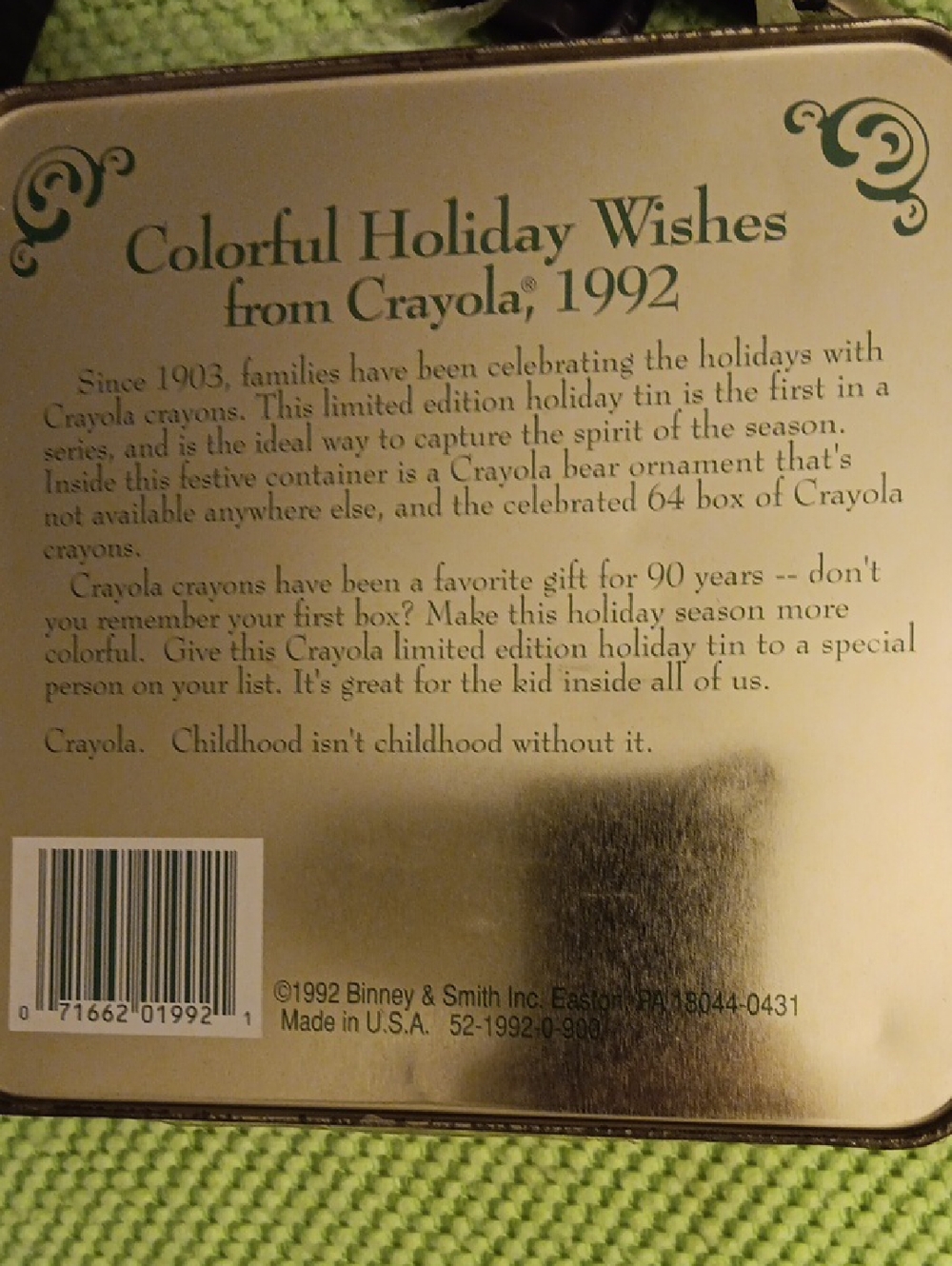 Vintage Crayola Collectible Crayon Holiday Tin. Includes A Bear Ornament. - Picture 2 of 3